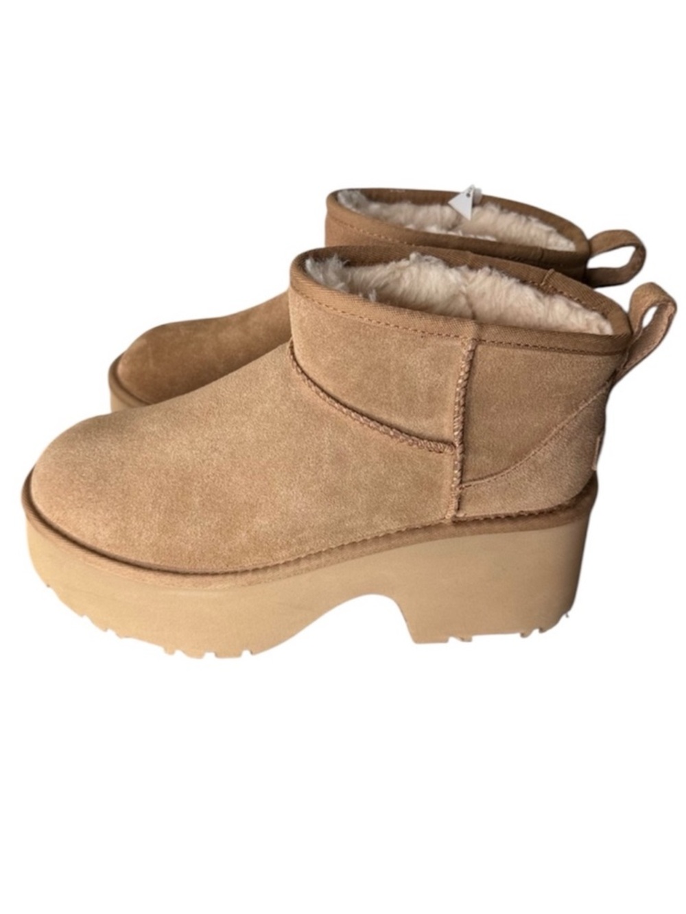 UGG New Authentic Classic Ultra Mini New Heights Chestnut Tan Platform Size 9